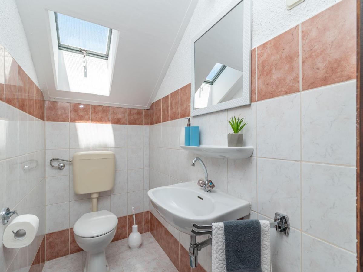 Scenic Sea View,Three Bedroom Villa With Pool Trogir Luaran gambar