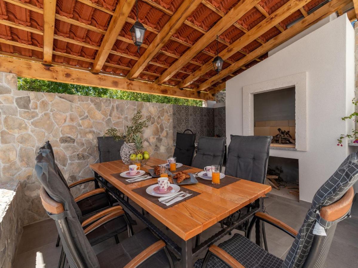 Scenic Sea View,Three Bedroom Villa With Pool Trogir Luaran gambar