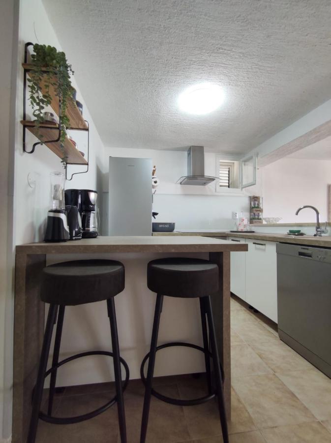 Scenic Sea View,Three Bedroom Villa With Pool Trogir Luaran gambar