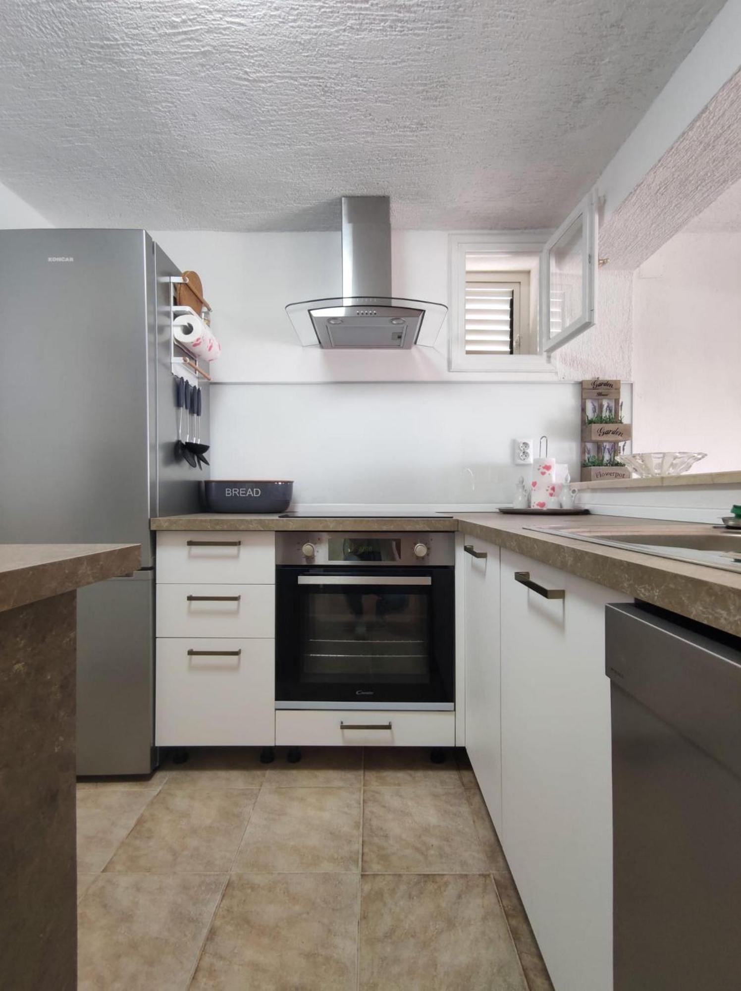 Scenic Sea View,Three Bedroom Villa With Pool Trogir Luaran gambar